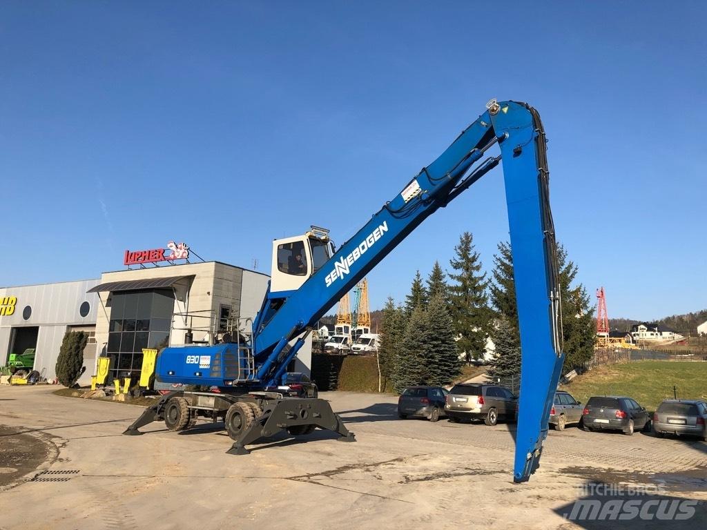 Sennebogen 830 Waste / Industry Handlers
