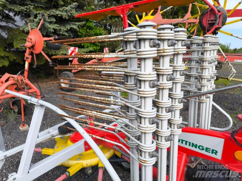 Pöttinger Top 342 Rakes and tedders