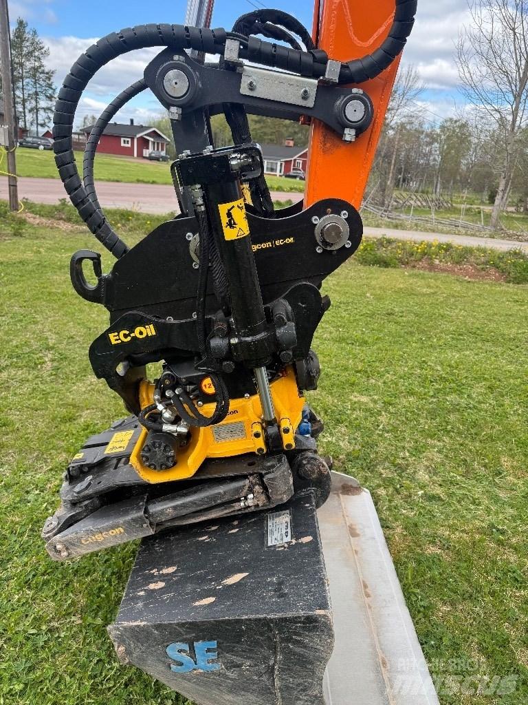 Develon DX 85 R-7 Mini excavators  7t - 12t