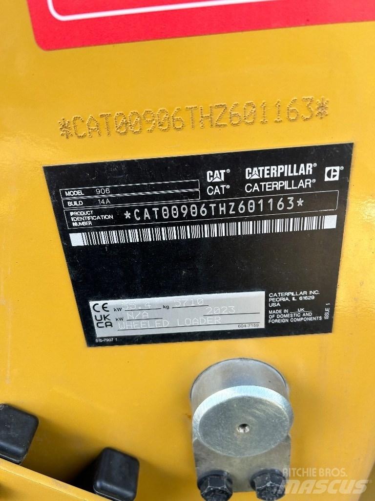 CAT 906 Wheel Loaders