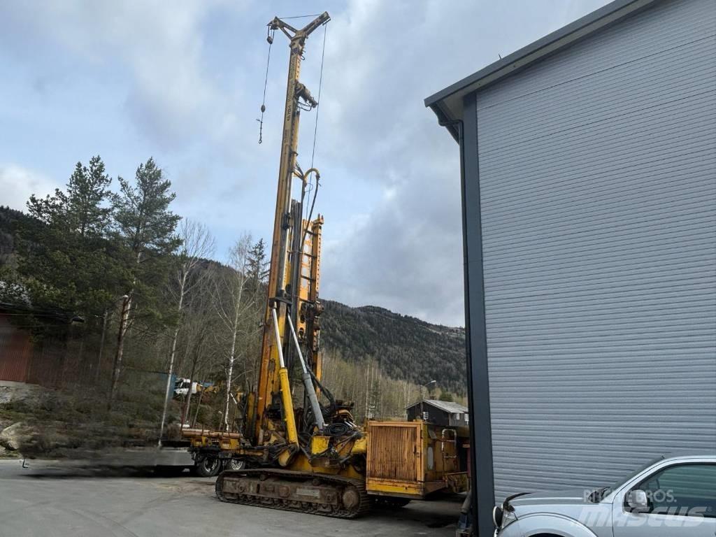 Klemm KR 712-1 Piling rigs