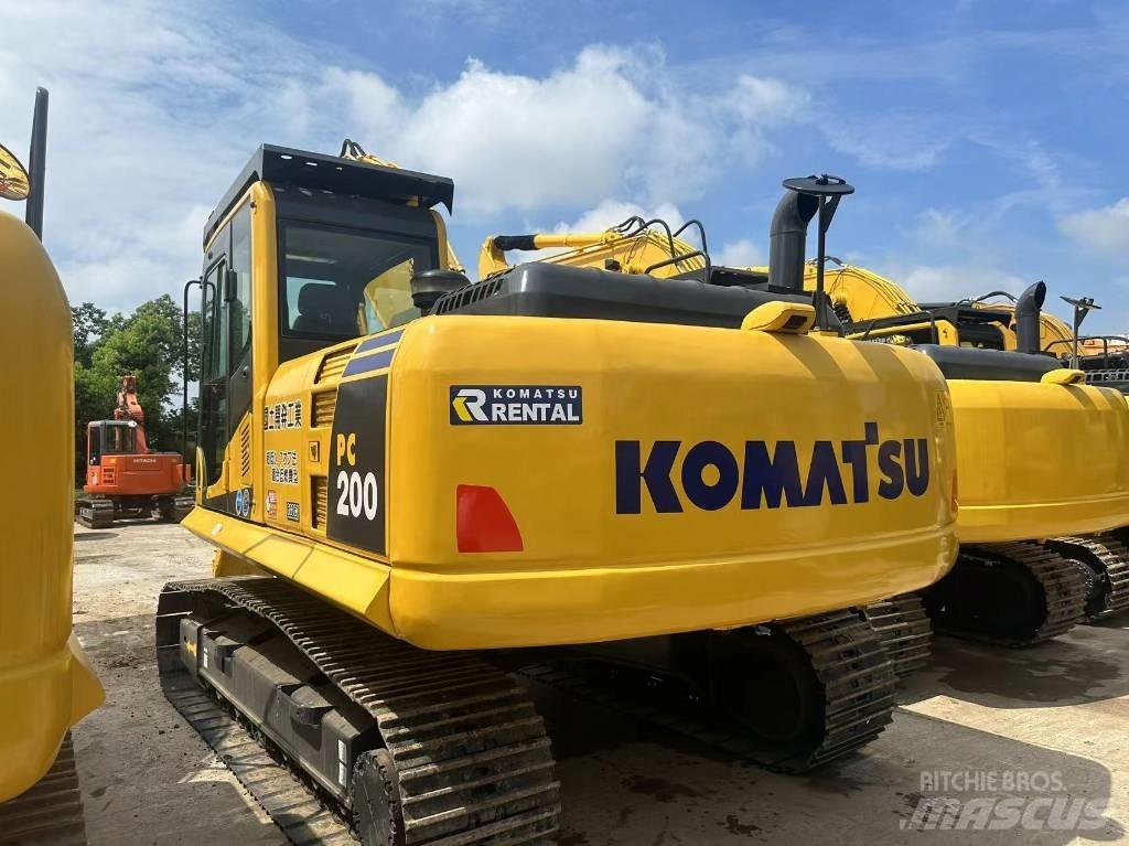 Komatsu PC 200 Crawler Excavators