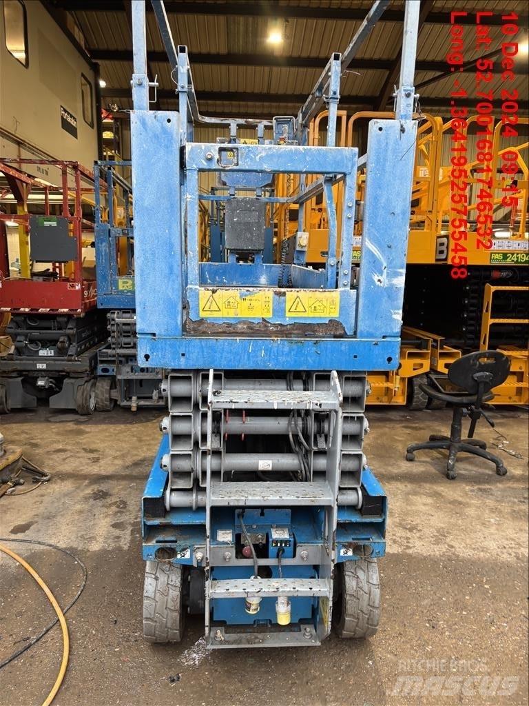 Genie GS 2632 Scissor Lifts