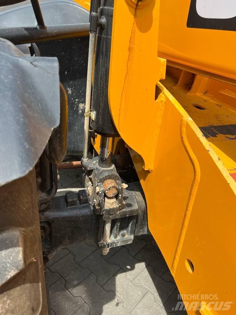 JCB 540-140 Telescopic Handlers
