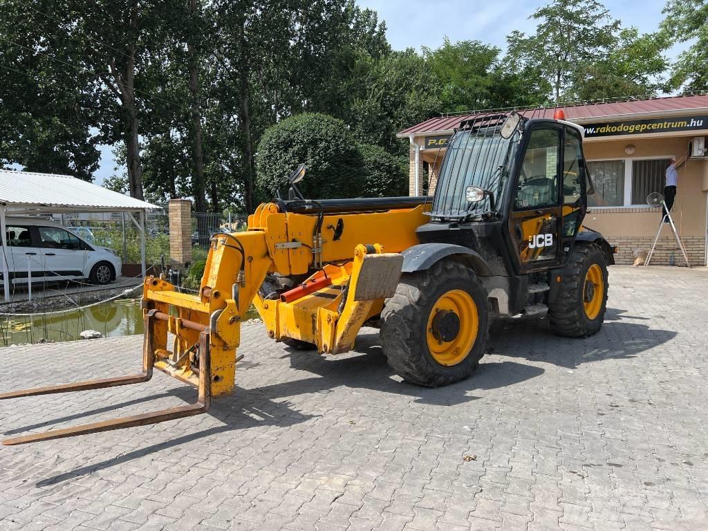 JCB 540-140 Telescopic Handlers