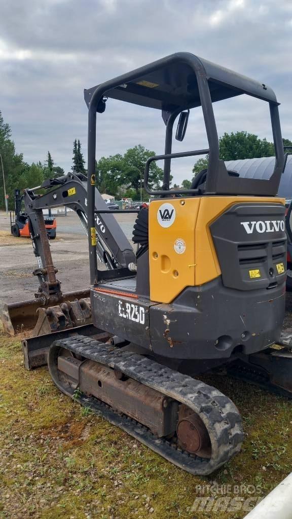 Volvo ECR 25 D Mini Excavators <7t (Mini Diggers)