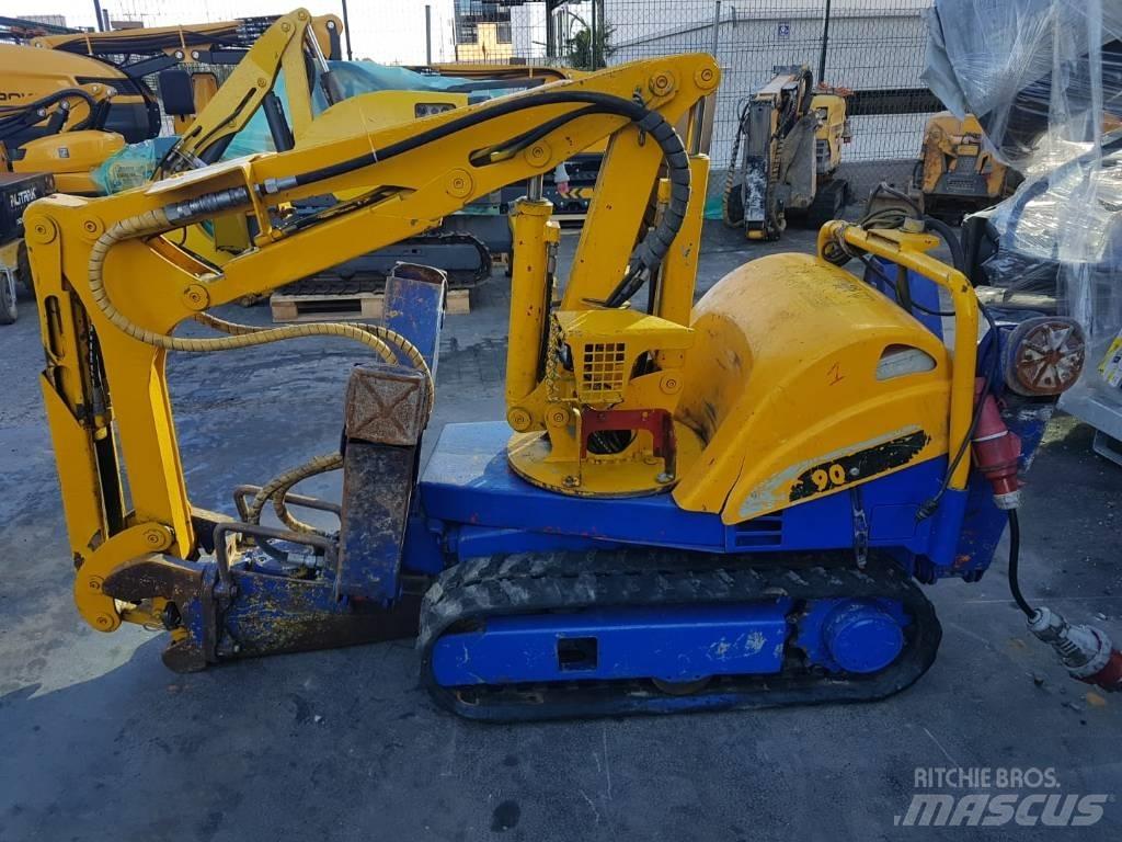 Brokk 90 Demolition
