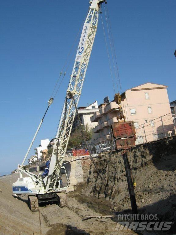 Tescar T 10 Crawler Cranes