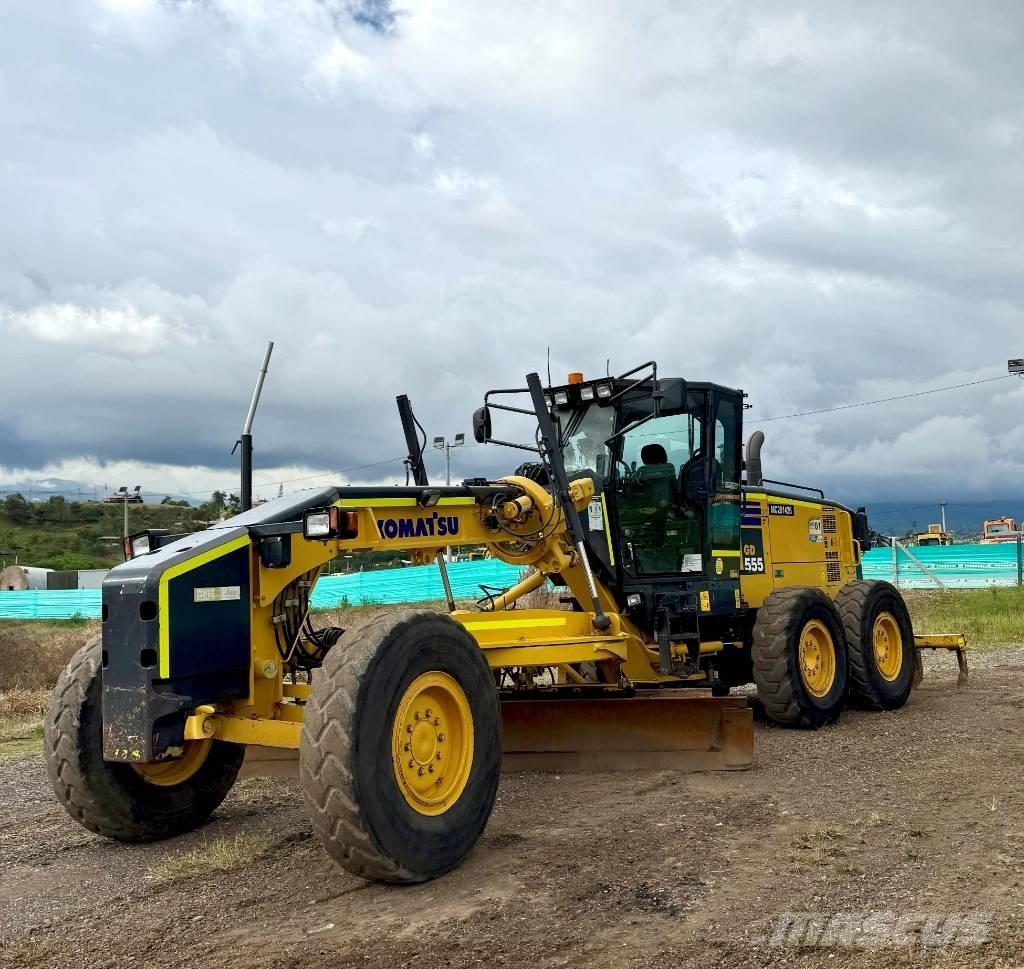 Komatsu GD555-5 Motor Graders