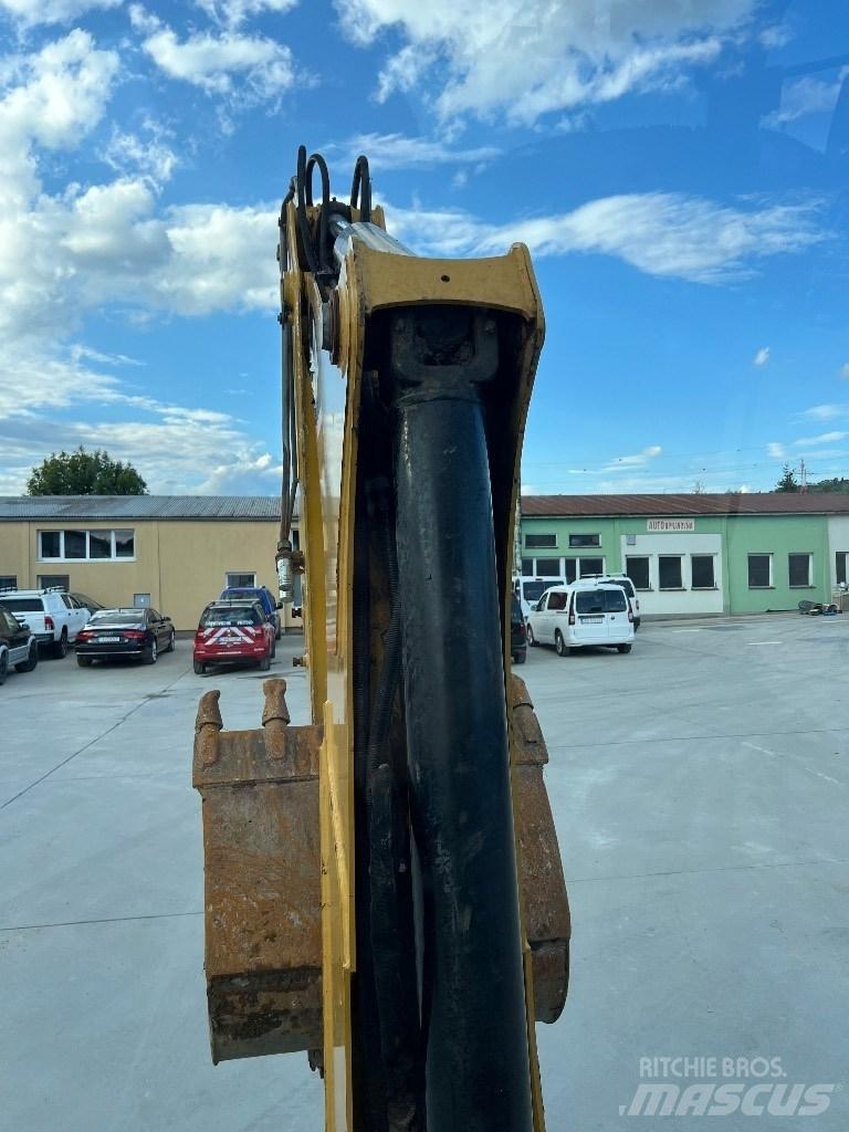 CAT 444F Backhoe Loaders
