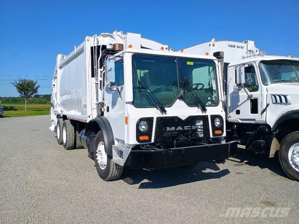 Mack MRU Garbage Trucks / Recycling Trucks