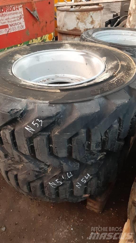 Bobcat 2000 Tires, wheels and rims