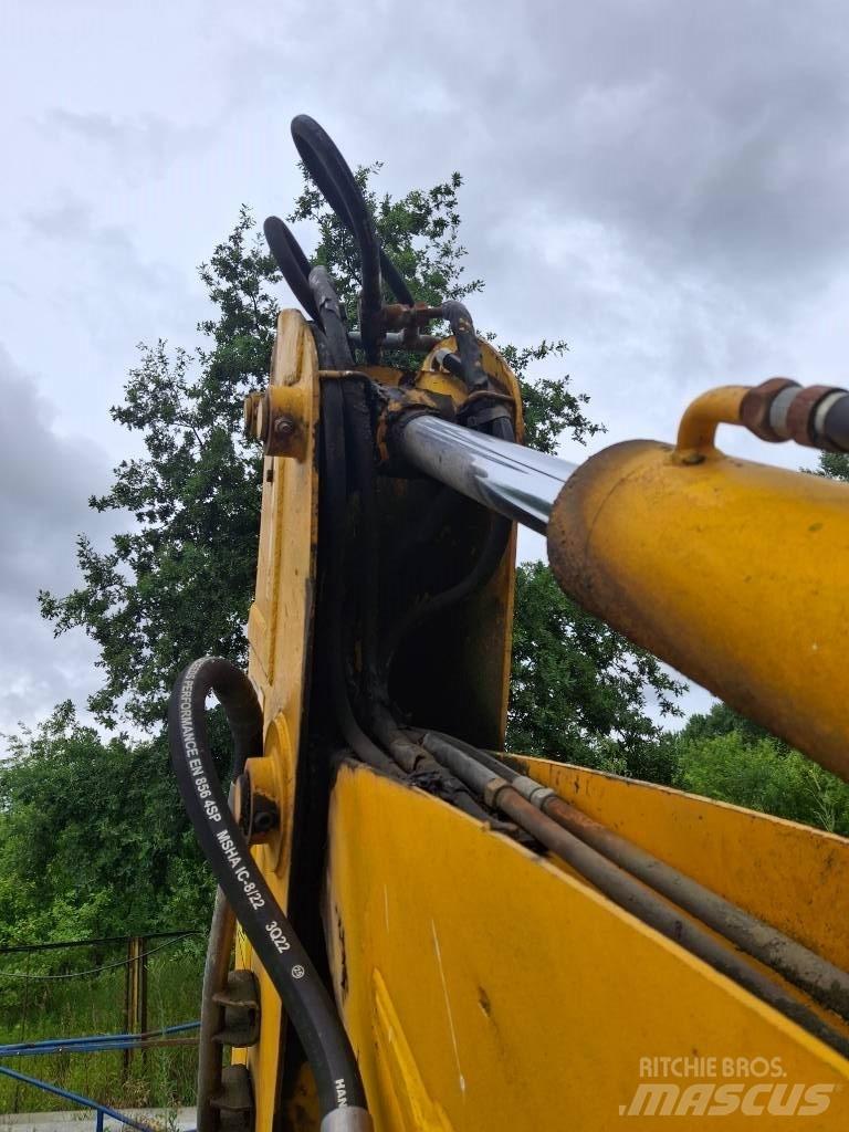 JCB 3 CX Super Backhoe Loaders
