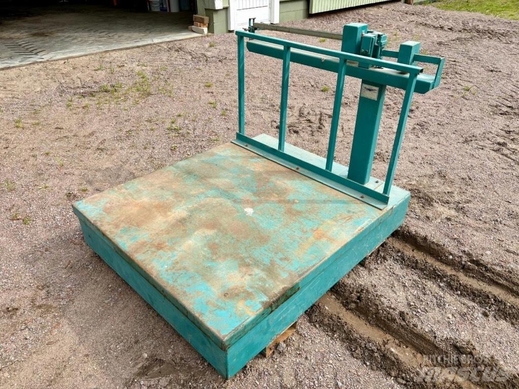 EOS Libramec 750 kg Farm Equipment - Others