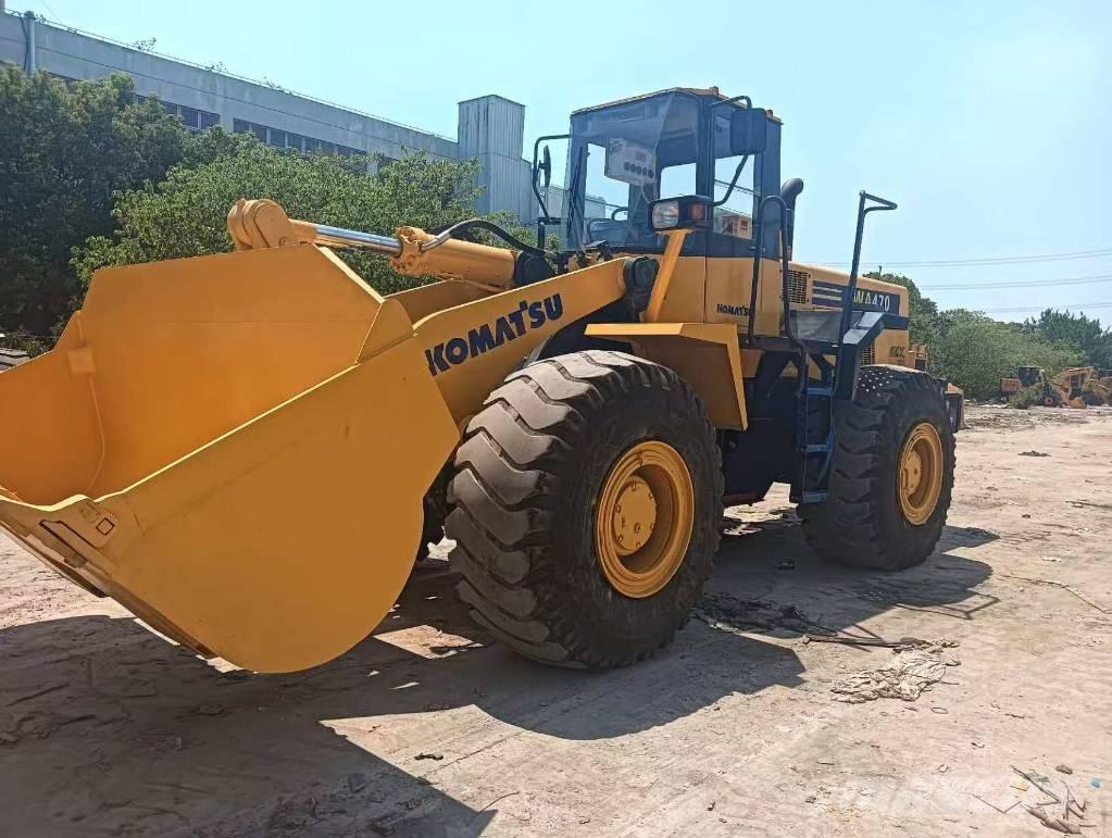 Komatsu WA 470-3 Wheel Loaders