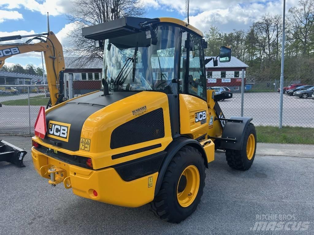JCB 407 Wheel Loaders