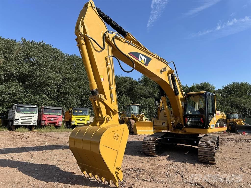 CAT 325C Crawler excavators