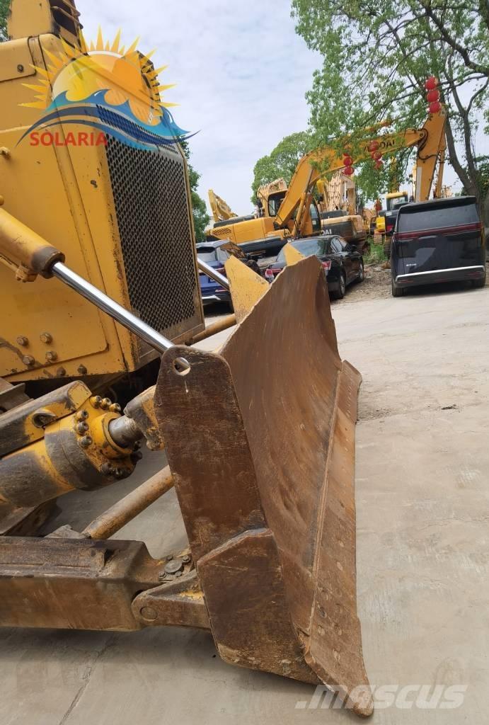 Shantui SD 22 Crawler dozers