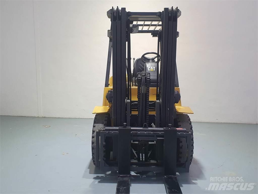 CAT DP40K MC Diesel Forklifts