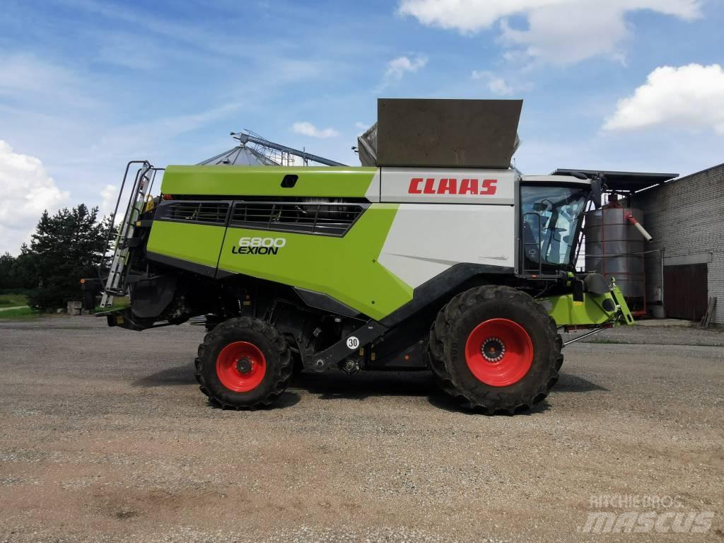 CLAAS Lexion 6800 Combine Harvesters