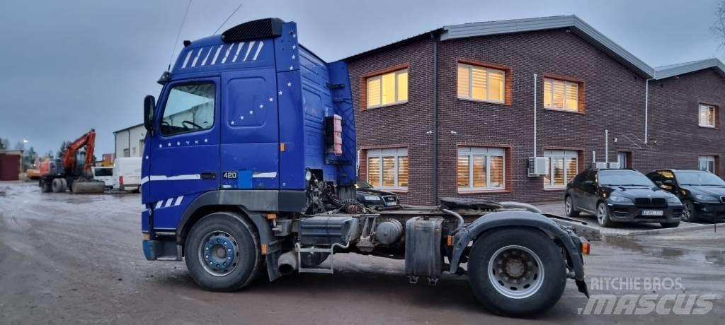Volvo FH-12 Conventional Trucks / Tractor Trucks