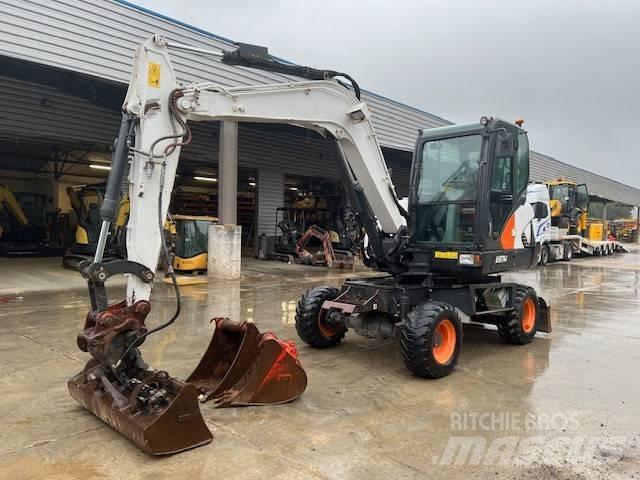 Bobcat E 57 W Wheeled Excavators