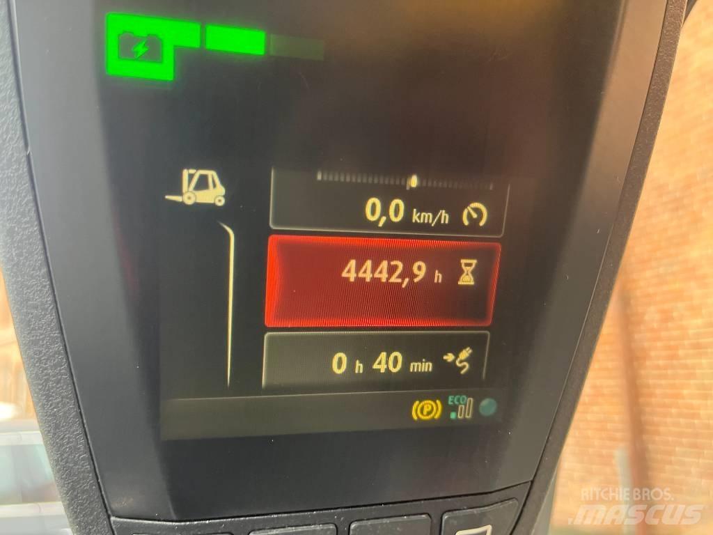 Linde E 12 Electric Forklifts