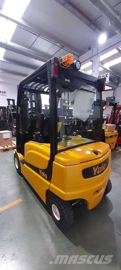 Yale ERP 30 VL Electric Forklifts