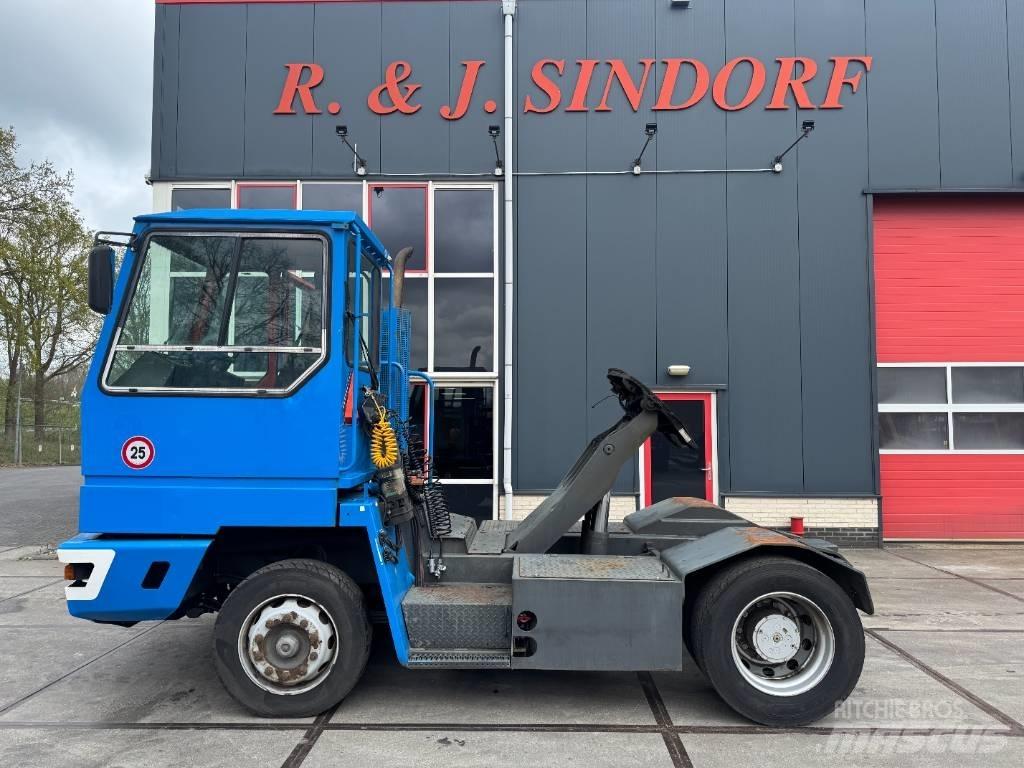 Terberg YT220 Shunt Trucks