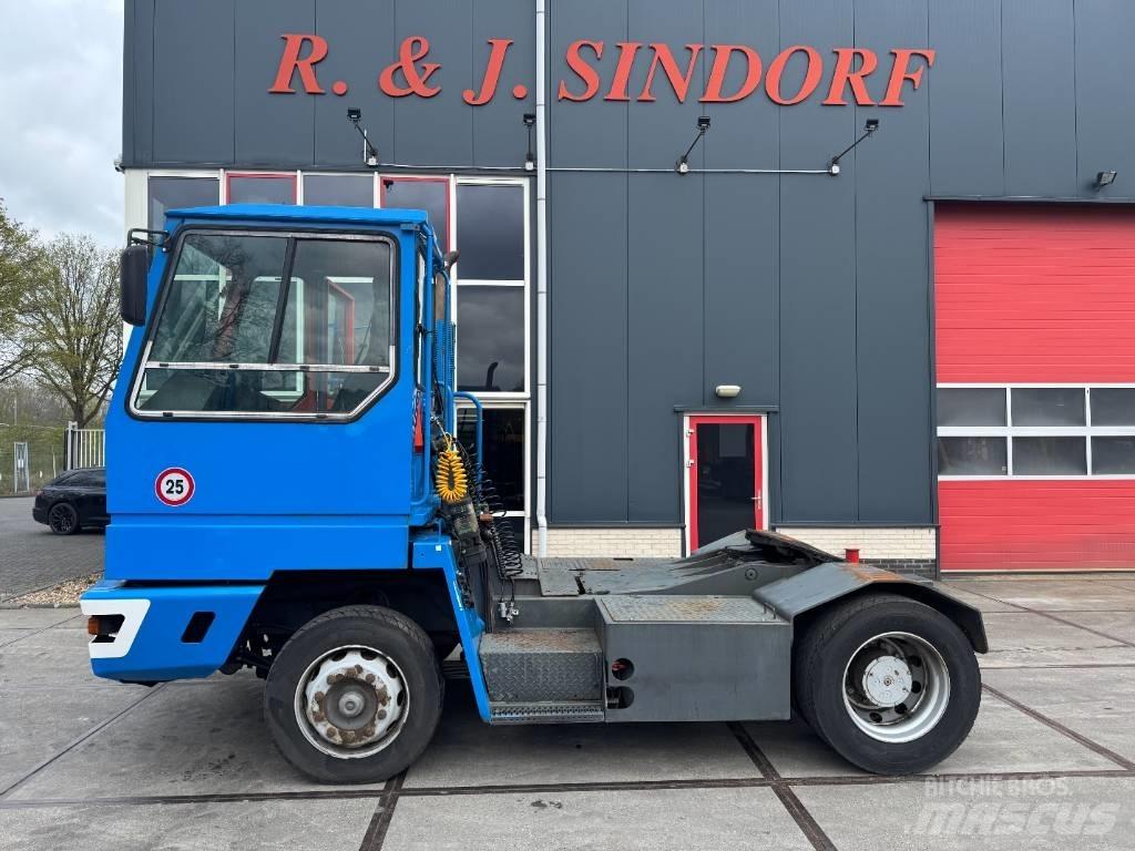 Terberg YT220 Shunt Trucks
