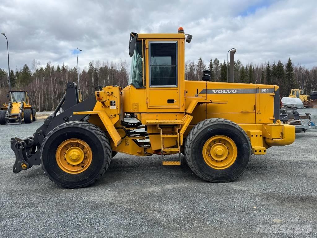 Volvo L 90 D Wheel Loaders