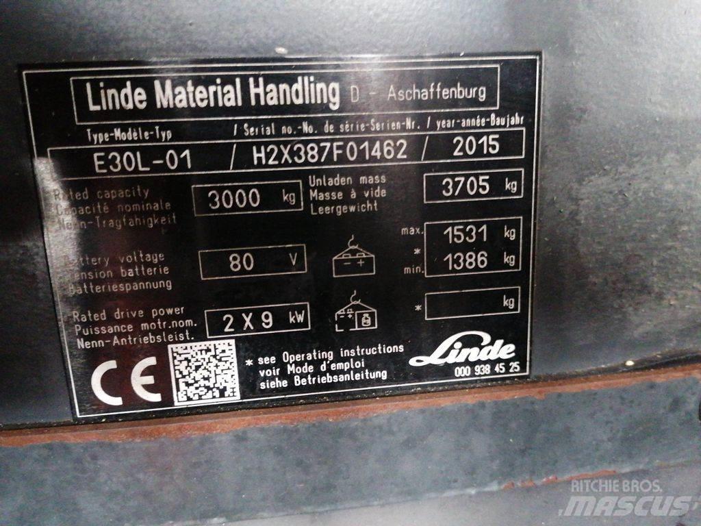 Linde E30L-01 Electric Forklifts
