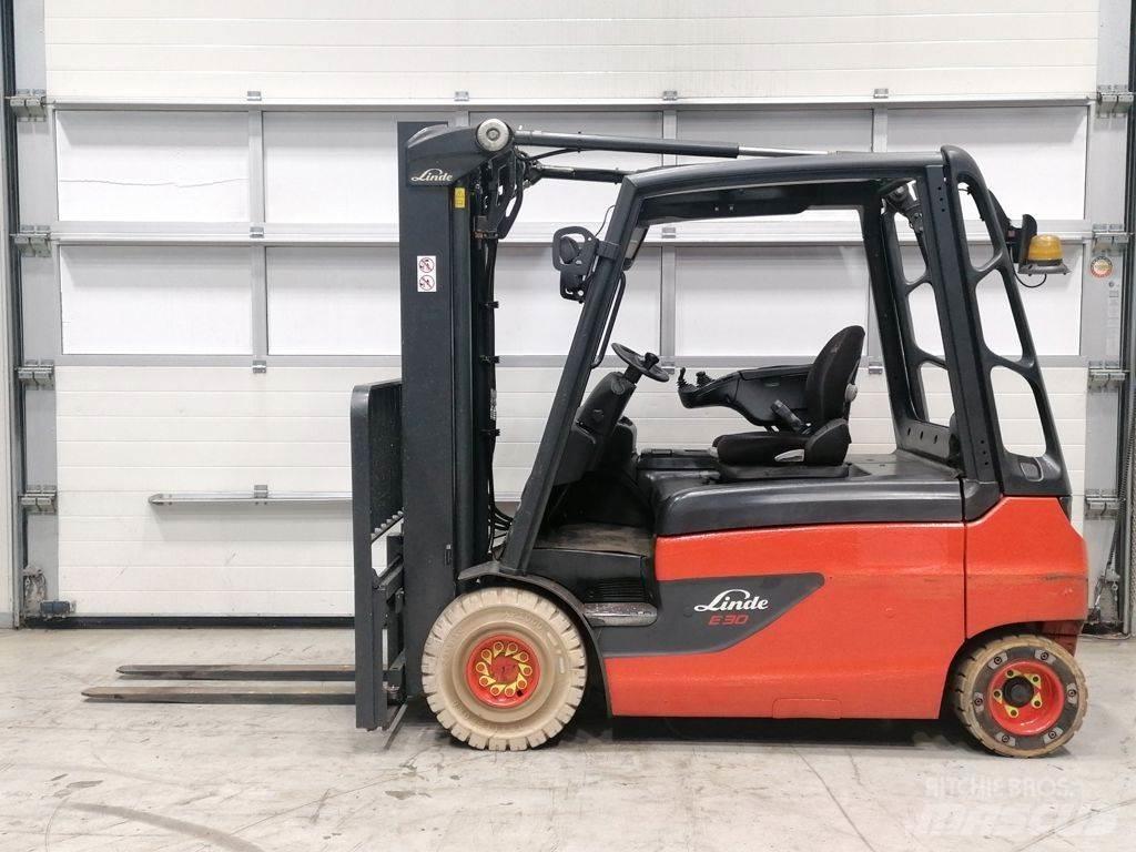 Linde E30L-01 Electric Forklifts