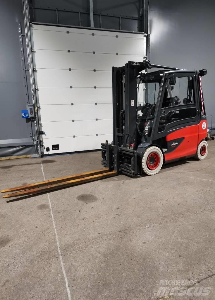 Linde E50HL-01/600 Electric Forklifts