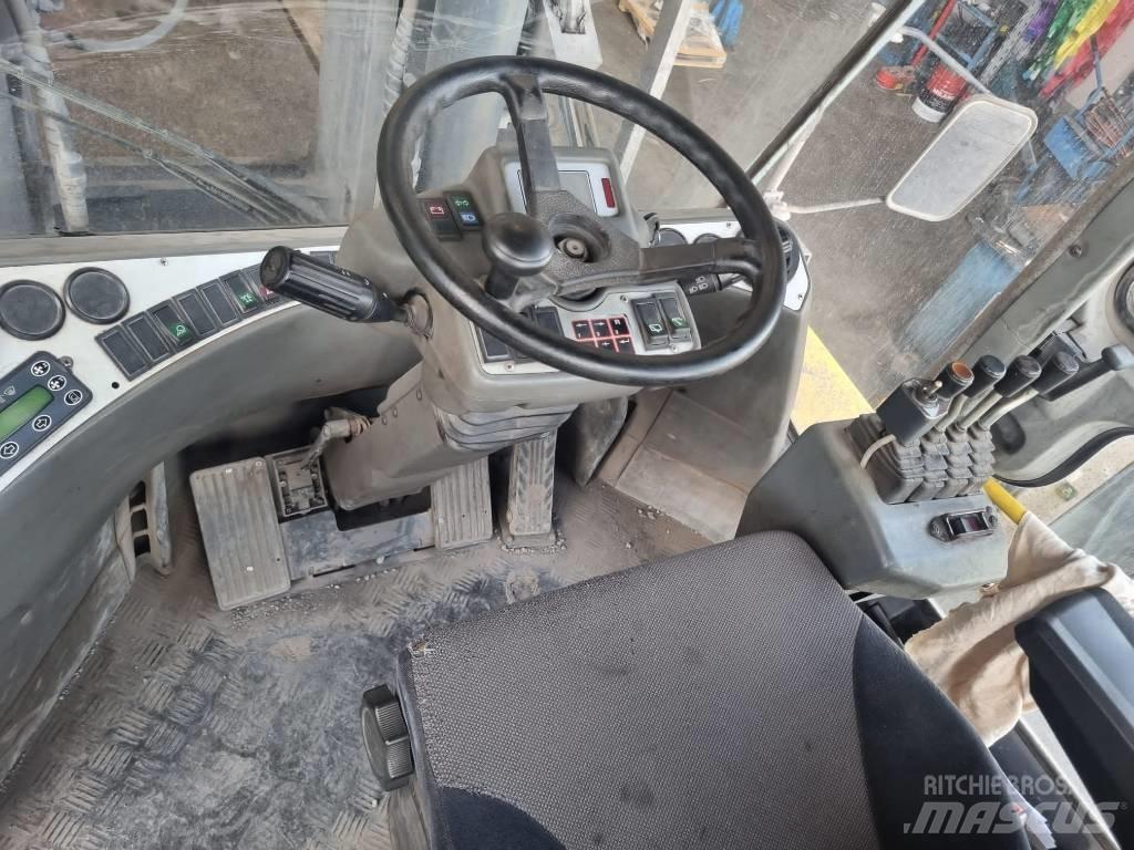 Kalmar DCF 250-12LB Diesel Forklifts