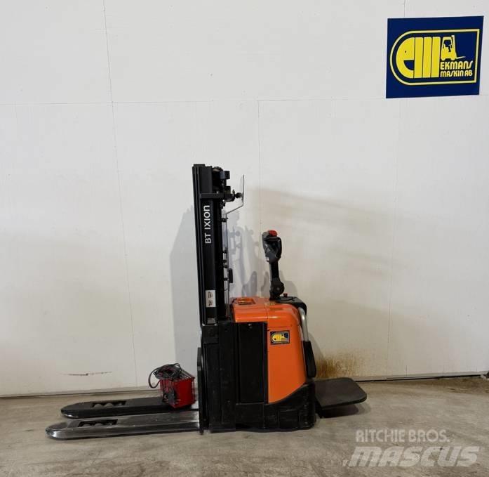 BT Truck SPE 125L Pedestrian stacker