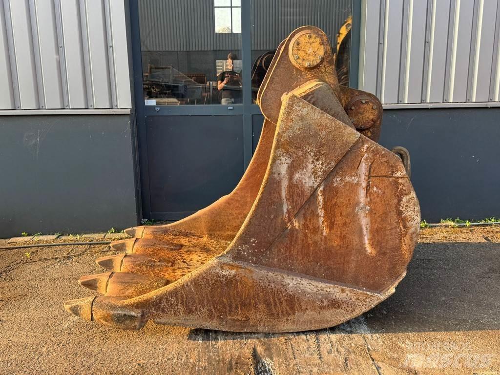  Onbekend HH5-1500 Buckets