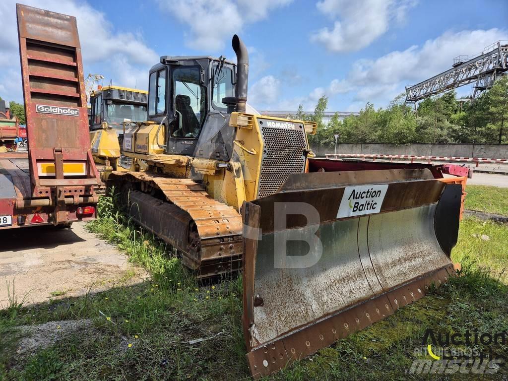 Komatsu D61EX-15 Crawler dozers