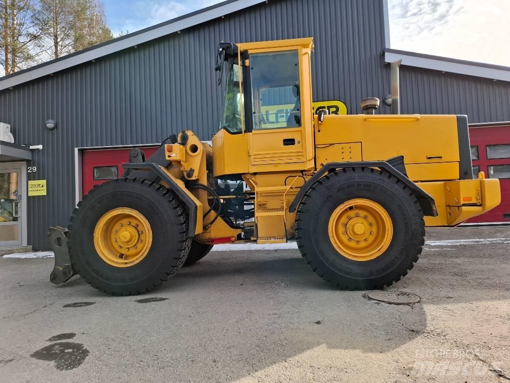 Volvo L70B Wheel Loaders