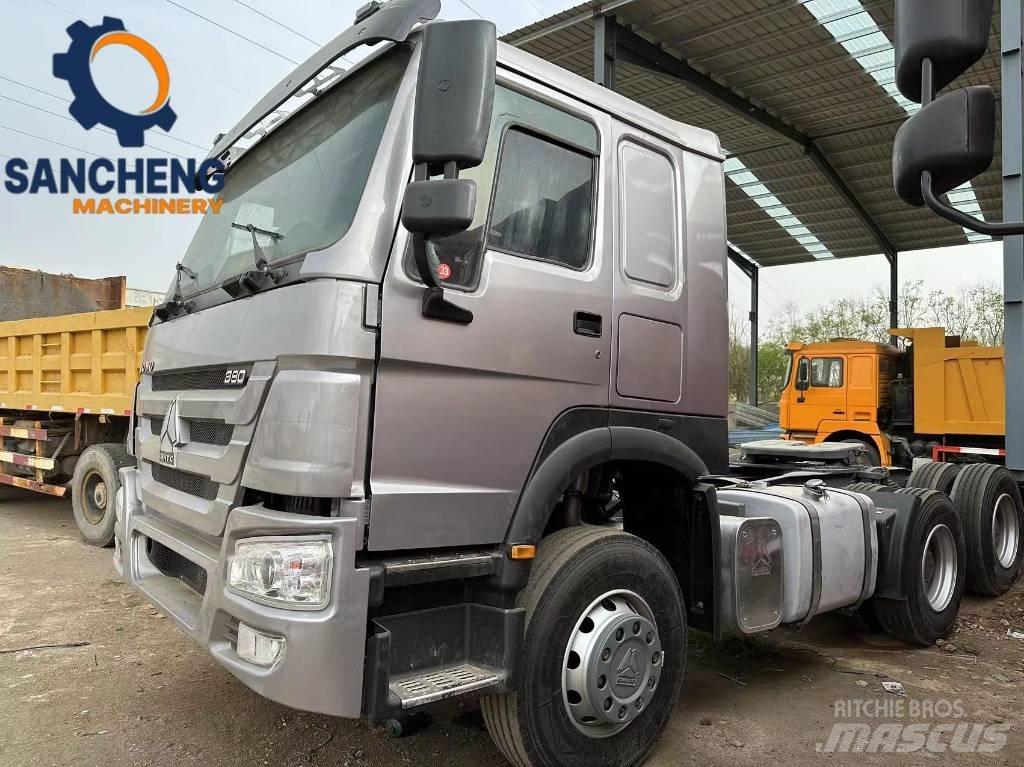 Howo 380hp Conventional Trucks / Tractor Trucks