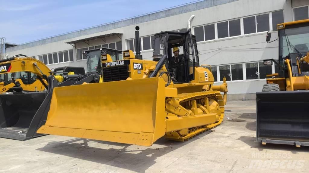 CAT D 6 D Crawler dozers