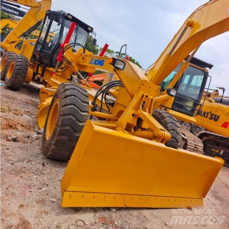 XCMG GR 215 Motor Graders
