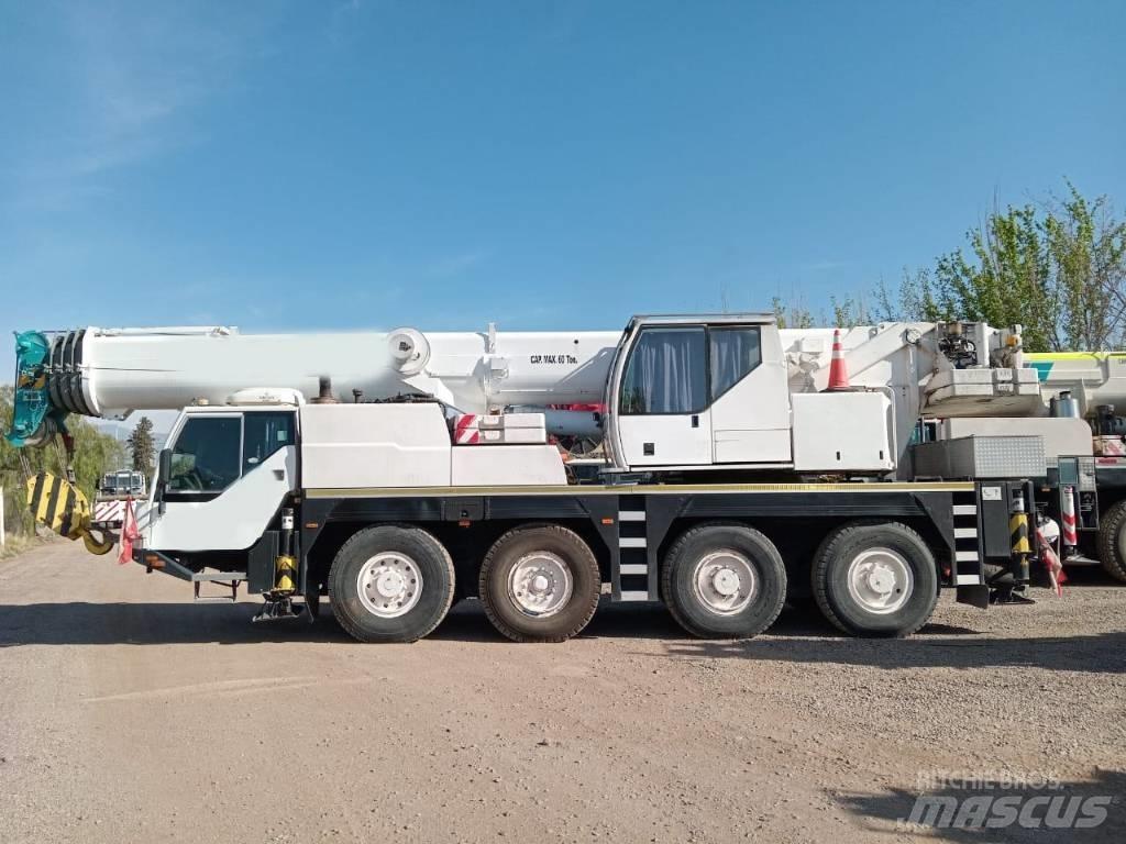 Liebherr LTM 1060-2 Mobile and all terrain cranes