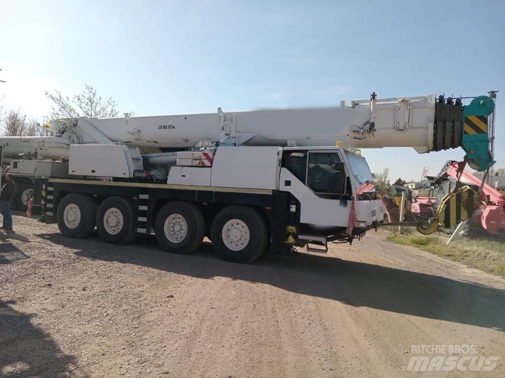 Liebherr LTM 1060-2 Mobile and all terrain cranes