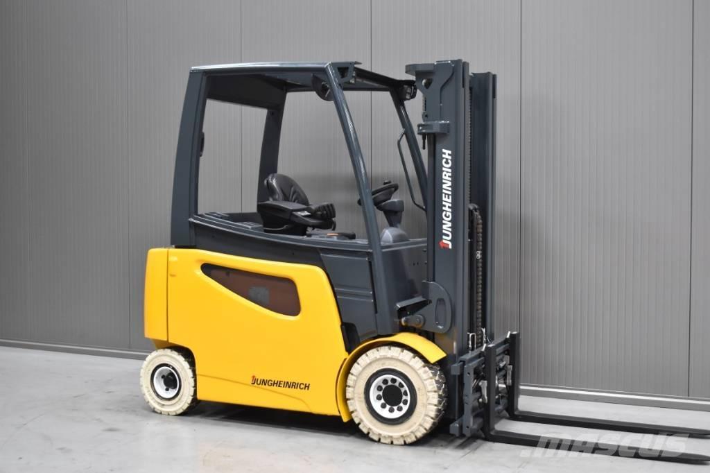CAT 2EP5000 Electric Forklifts
