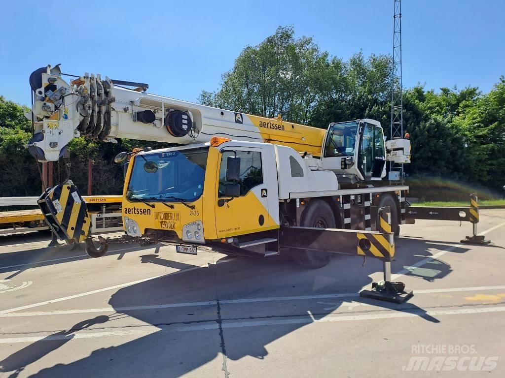 Terex-Demag AC40/2L Mobile and all terrain cranes