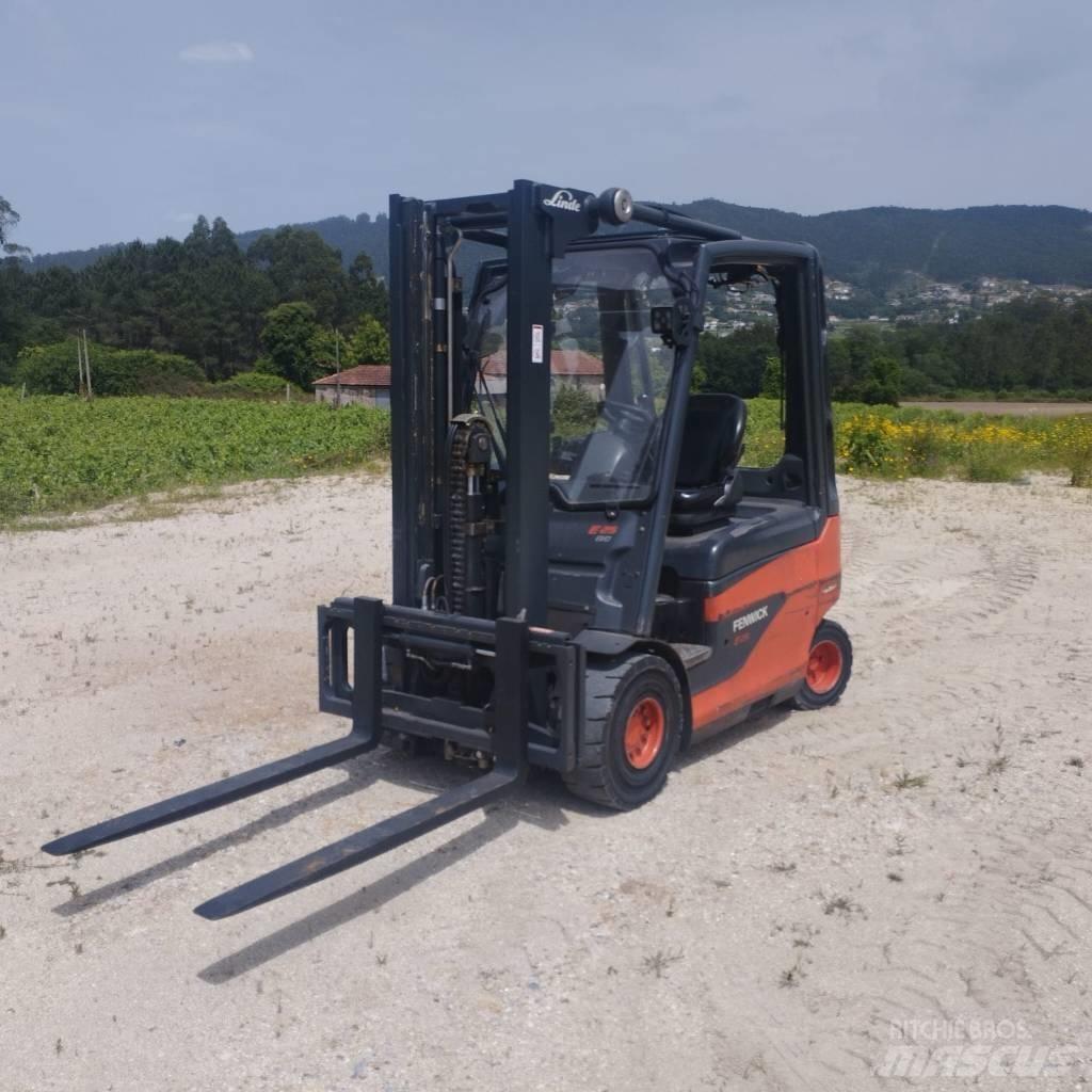 Linde E 25 Electric Forklifts