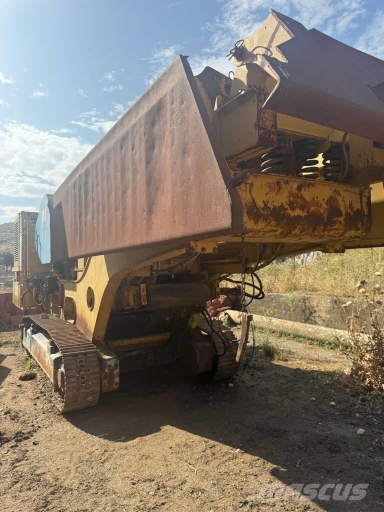 OM APOLLO Concrete Block Machines