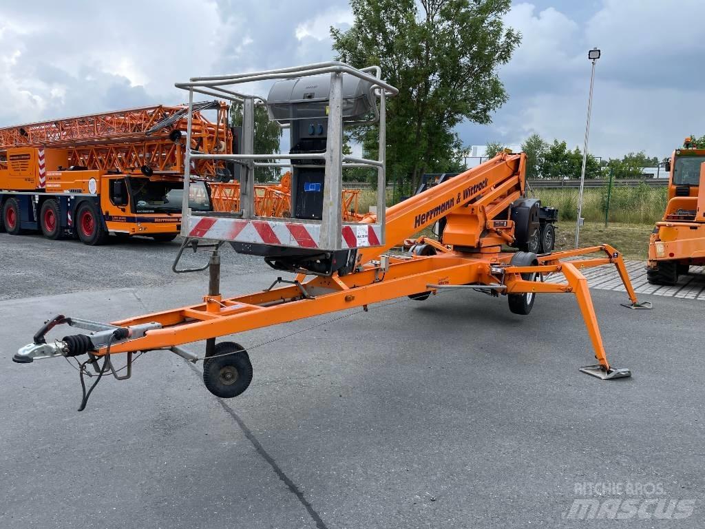 Dinolift 210 XT Trailer Mounted Aerial Platforms