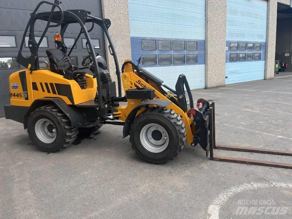 Schäffer 2445S Mini Loader
